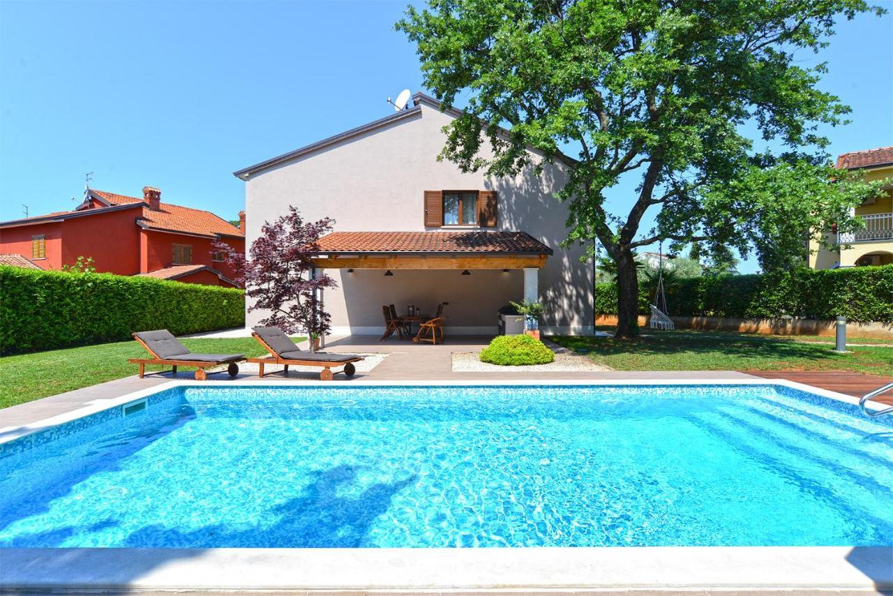 Apartments Marija 1089 Porec Exterior photo