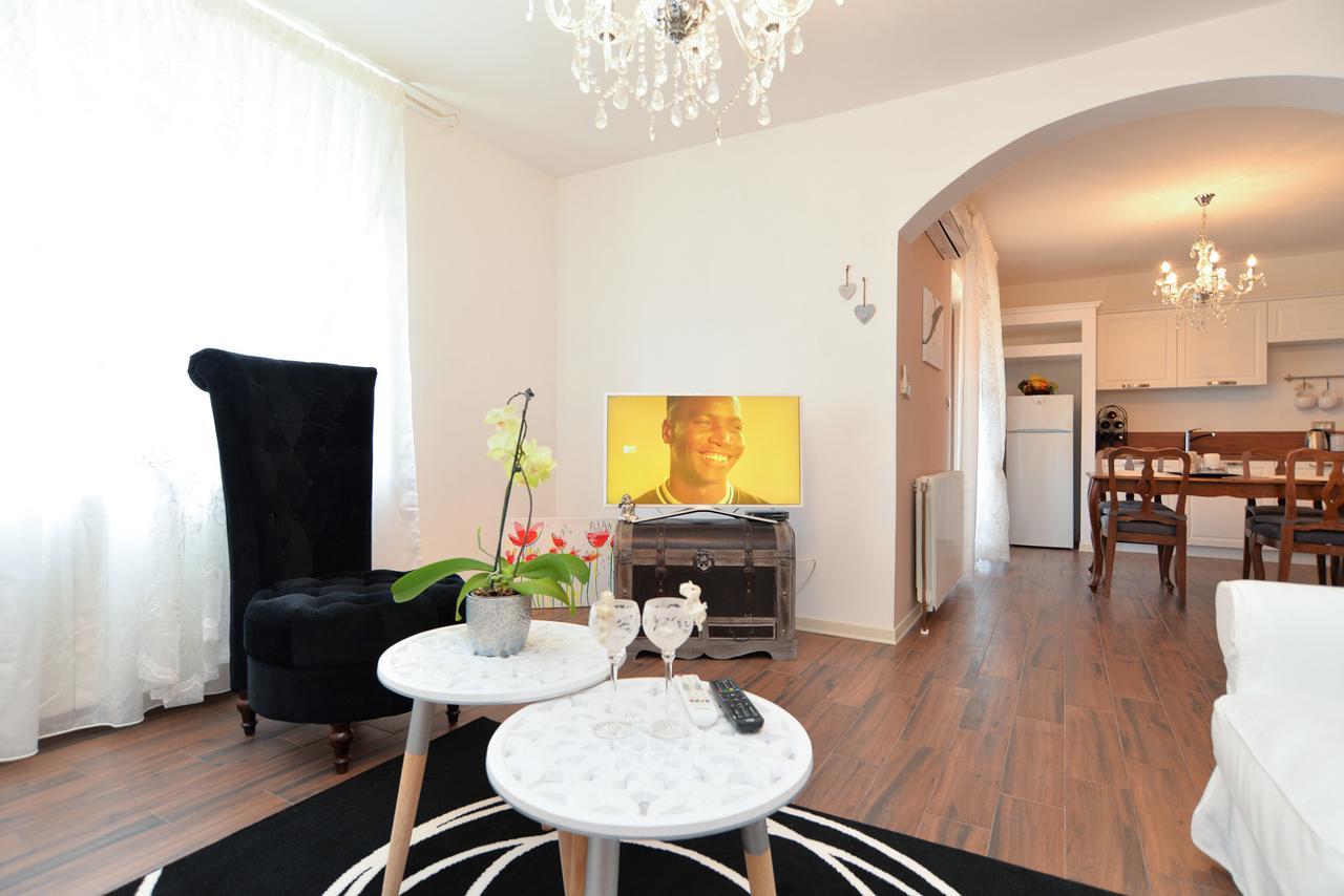 Apartments Marija 1089 Porec Exterior photo